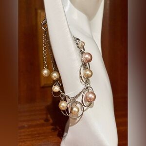 3/$15 - Silver & Metallic Pink Pearl Dangle Bracelet